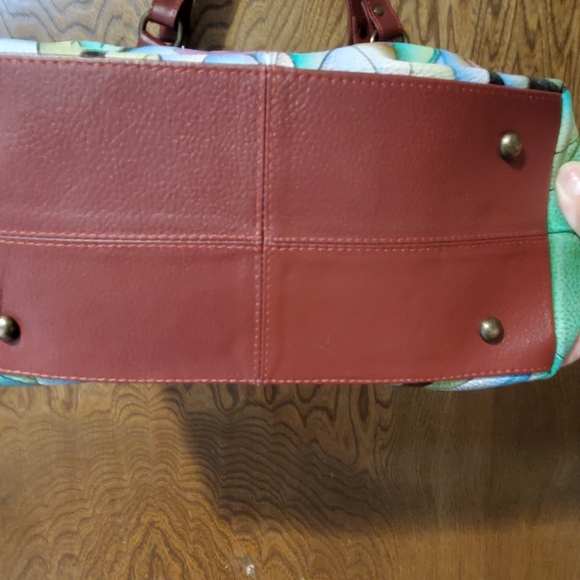 Anuschka Leather Shoulder Bag - Picture 5 of 13